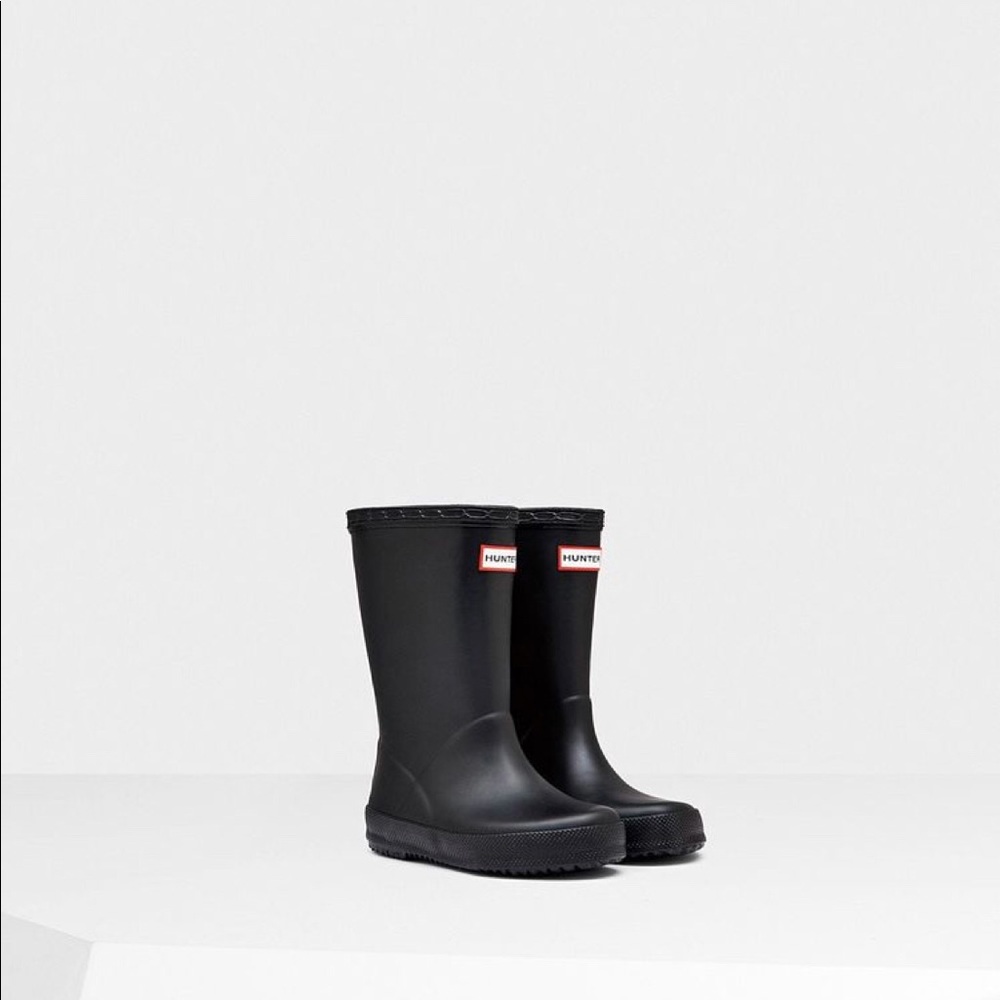 Hunter Matte Black boots Toddler US 6B 7G